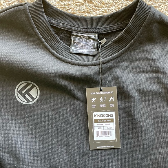 NWT King Kong Apparel Cropped Crew Sweatshirt (Black) - Picture 5 of 7
